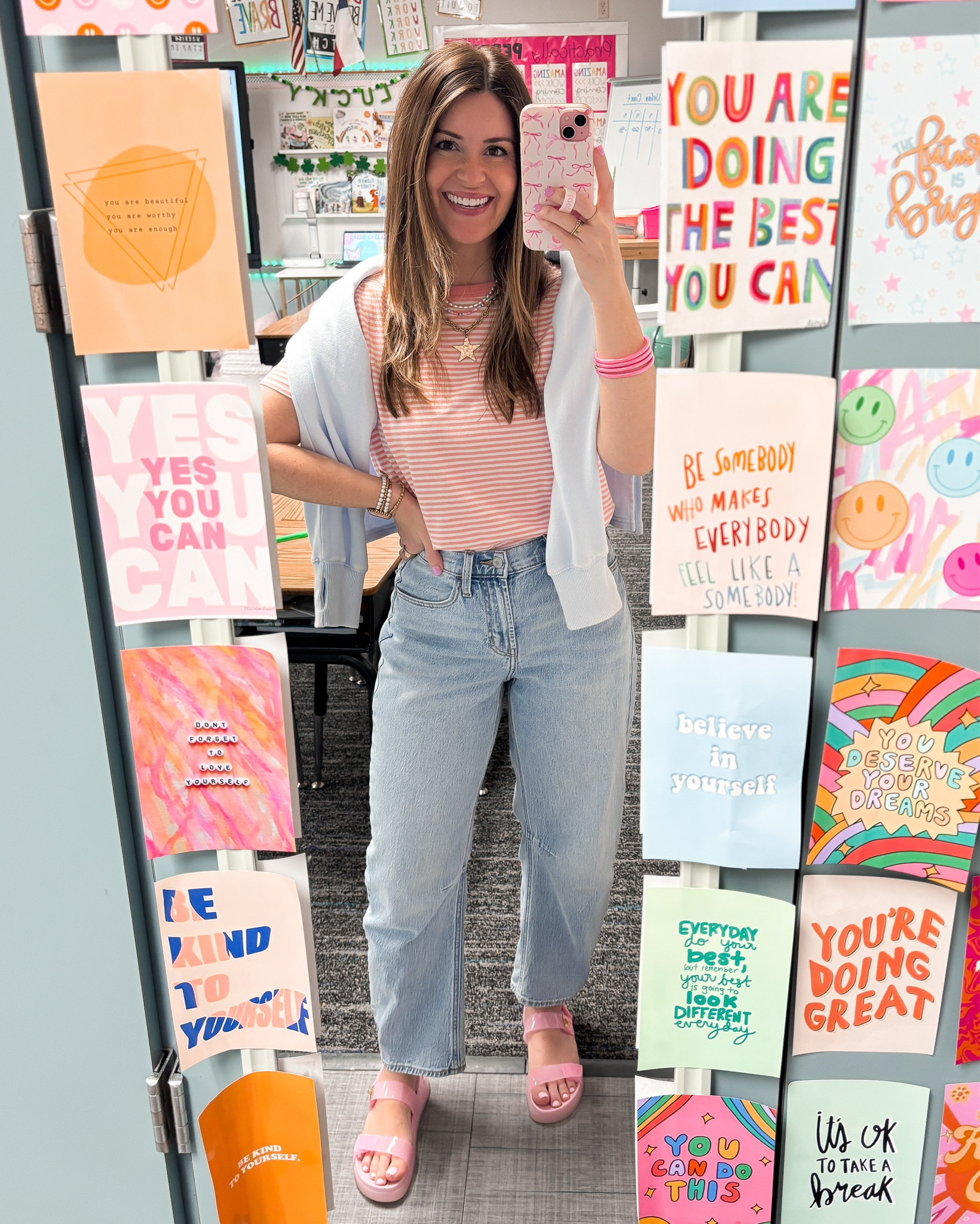 Old navy tee//small
Old navy jeans//2 regular
Steve Madden girl shoes// Big Kid size 5 (usually a 7-7.5 in women) 
Aerie sweatshirt//XS 

Spring, TEACHER, casual, barrel, jelly sandals, comfort 

#LTKSeasonal #LTKSaleAlert #LTKootd
