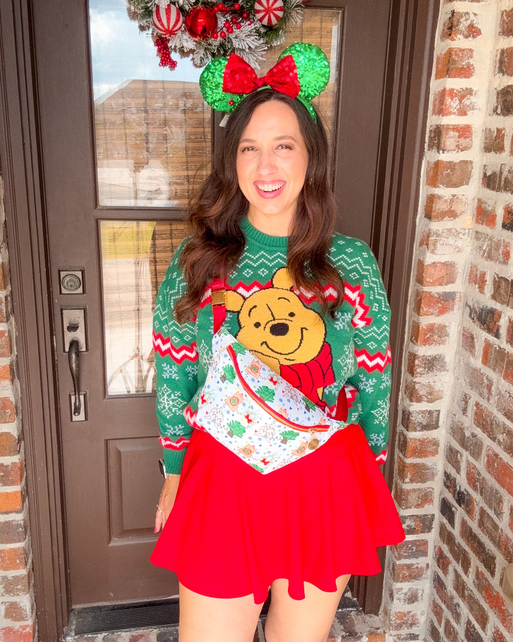 Holiday outfit upgraded 🎄💖 Loving this Christmas fanny bag! Code DEANN15 ✨



#LTKHoliday #LTKOver40 #LTKSeasonal