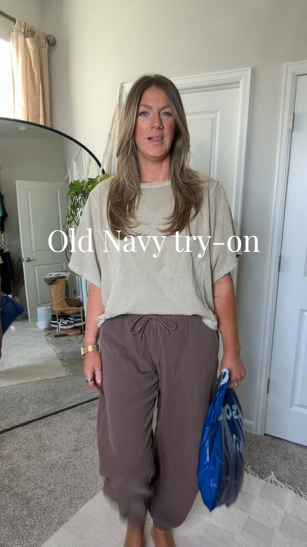 Old Navy spring and/or spring break try-on! Tall & midsize (US & 🇨🇦 links saved!) 
✨medium tal in all pants, medium regulars tops, XL white button down top (could’ve stayed with regular length or a large) 

#LTKSaleAlert #LTKOver40 #LTKTall
