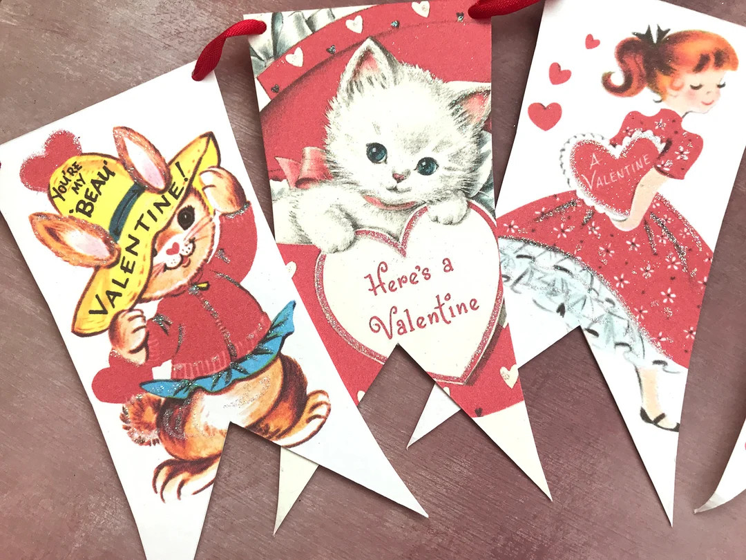 Valentine's Day Vintage Style Bunting Flag garland , Valentines Day Mantle Garland, Vintage Style... | Etsy (US)