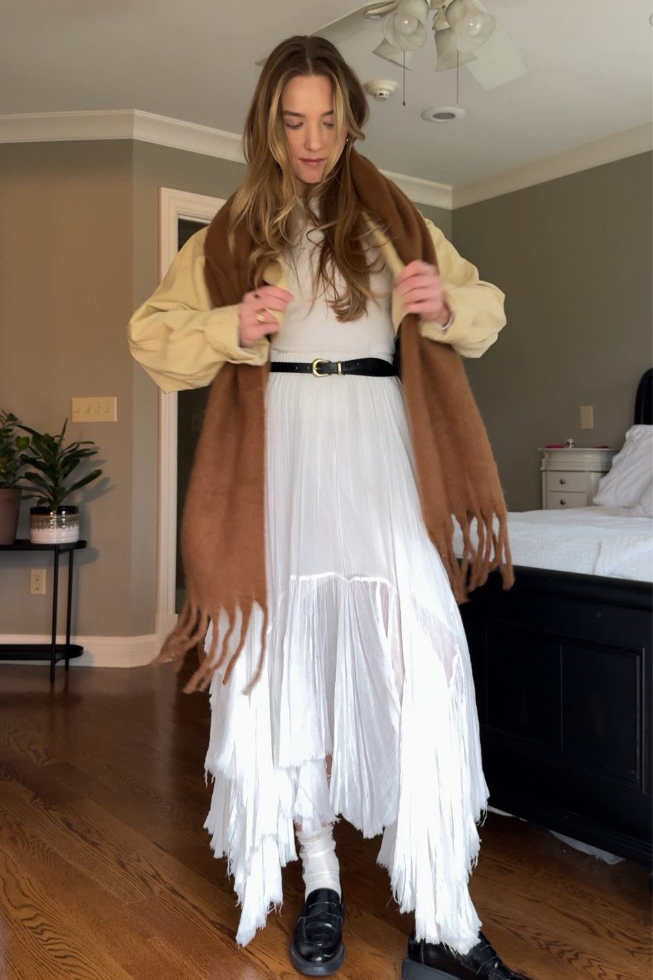 Favorite skirt for all seasons. A transition piece for sure  

#LTKStyleTip