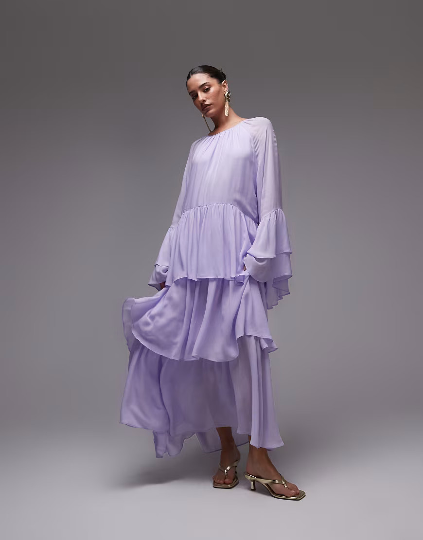 & Other Stories – Maxikleid aus Chiffon in Flieder mit Rüschen und gestuftem voluminösem Saum-Lila | ASOS (Global)
