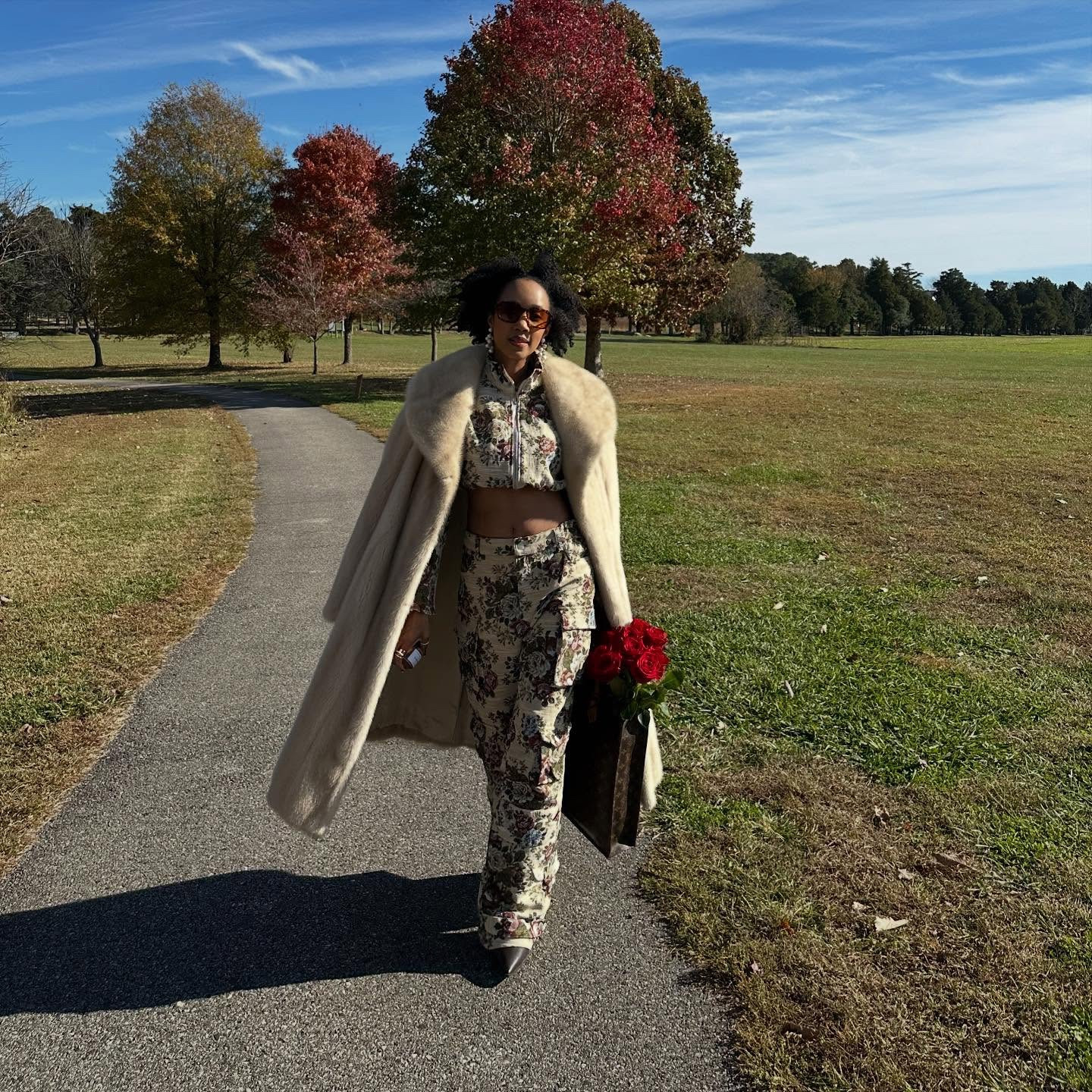 ✨39 looks good on me✨

This year, I’m walking in confidence, peace, joy, and purpose; fully embracing the woman I’ve become and the one I’m still becoming. 💕

Here’s to chapter 39, and everything that’s meant for me to find its way home. 🥂💖

#birthday #birthdaygirl #scorpio #39 #birthdayvibes #explore