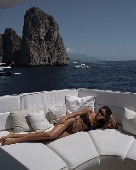Capri vacation

#LTKSeasonal #LTKSwim #LTKU