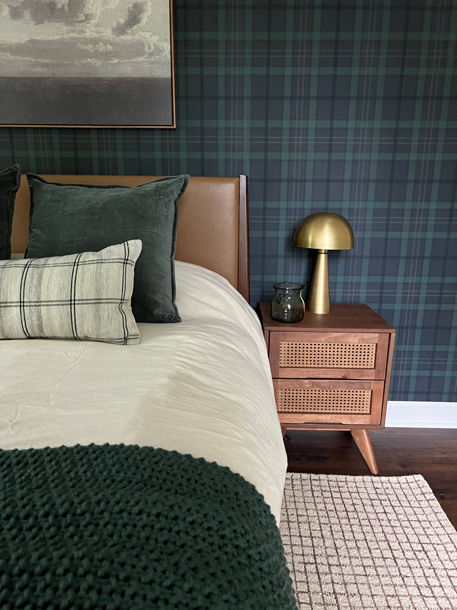 Cozy, rich guest room 

#LTKHome