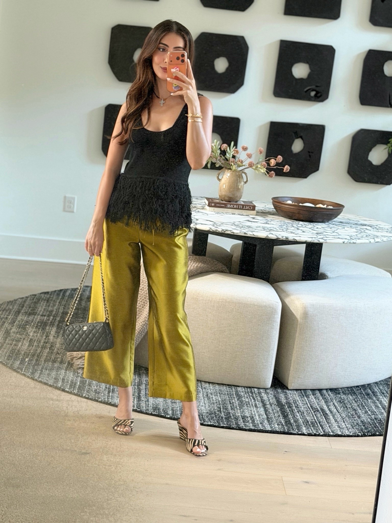 The pants are a splurge, but so worth it! Top is from Zara but linked a similar one

Girls night date night fashion fall zebra

#LTKootd #LTKgrwm #LTKSaleAlert