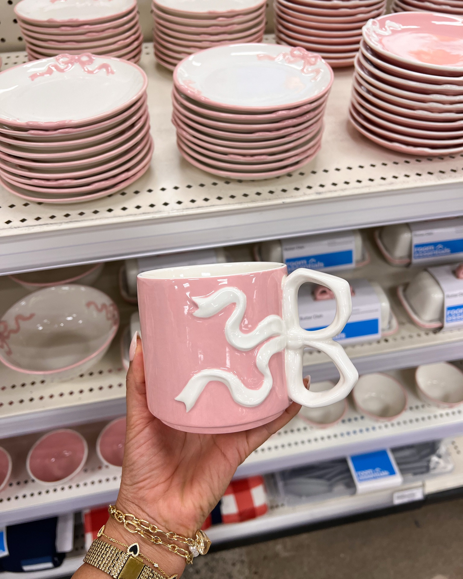 New pink arrivals 

Kitchen, mugs, Target home, new arrivals Target, coffee bar

#LTKHome