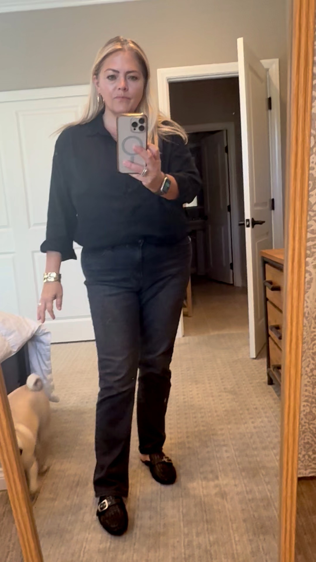 Monday OOTD 
Let’s have a great week! 
Sorry the pug isn’t linkable but the items I’m wearing are. 


#LTKMidsize #LTKmomlife #LTKootd