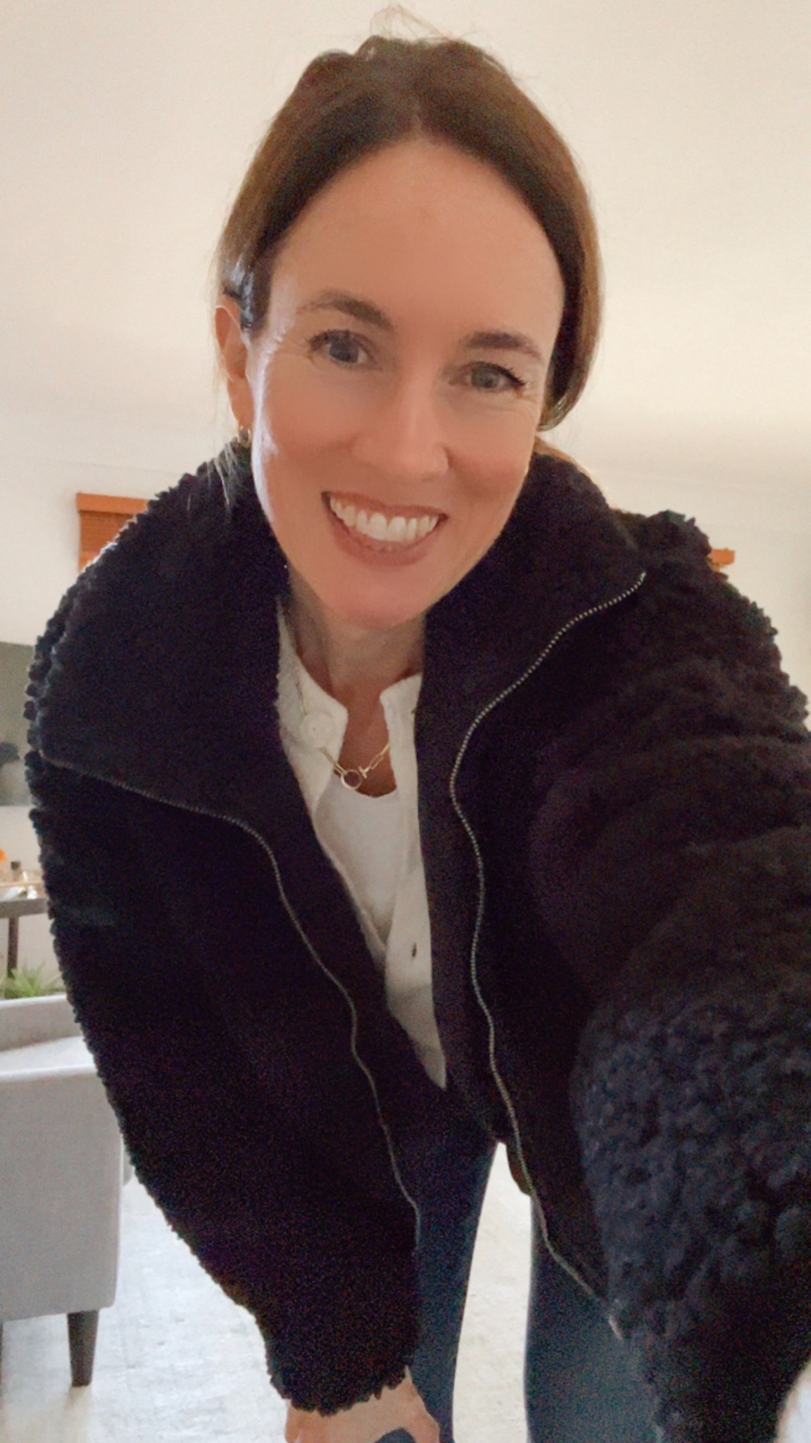 Black shearling fuzzy jacket for winter - Gift idea for girls, teenagers, sisters, wives #over40style #giftideas #blackfridaydeals


#LTKootd #LTKdayinmylife #LTKOver40