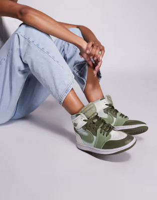 Nike Air Jordan 1 High Method of Make sneakers in green | ASOS (Global)