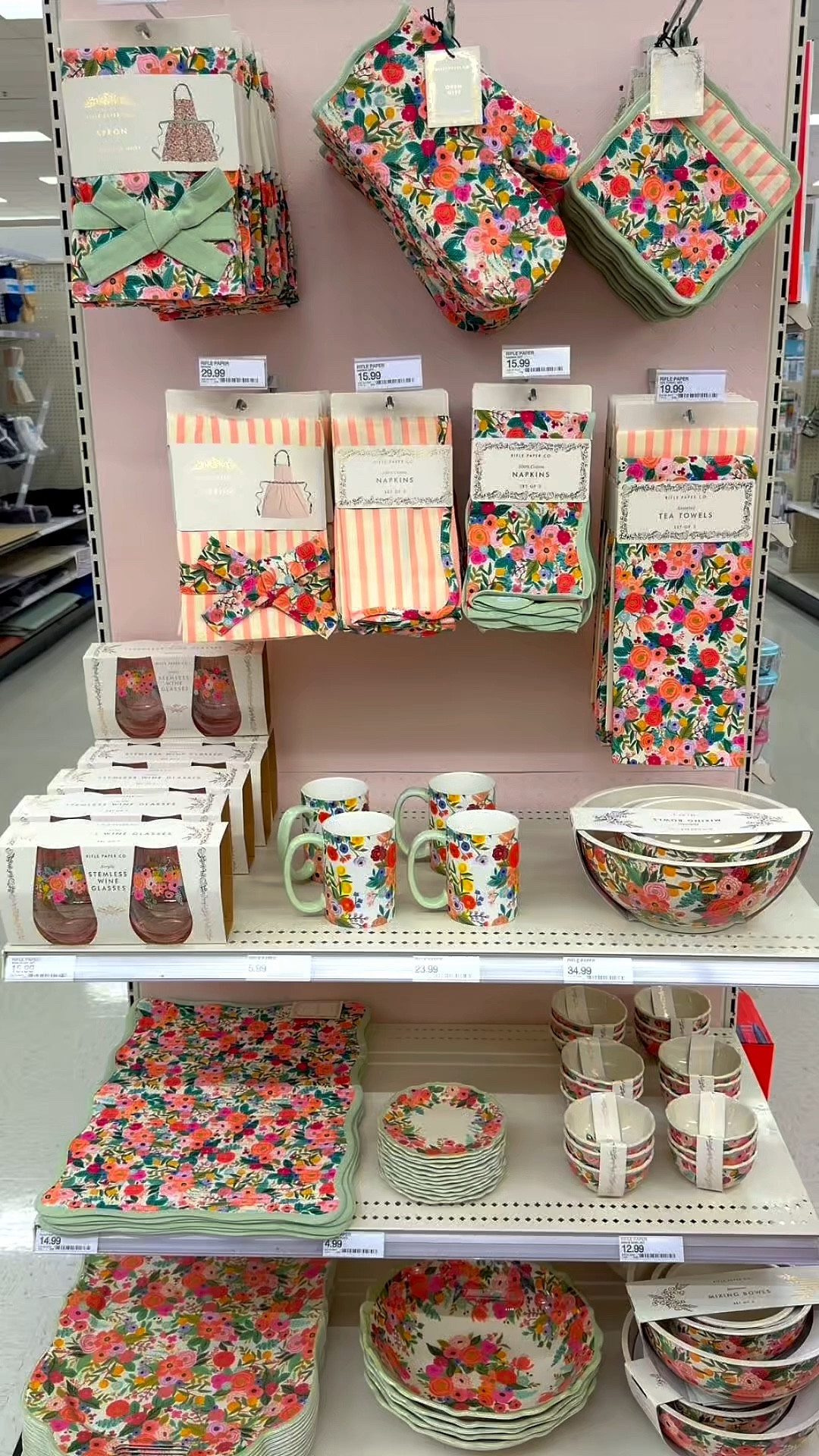 Pretty floral kitchen finds alert at Target!!

#LTKSeasonal #LTKHome