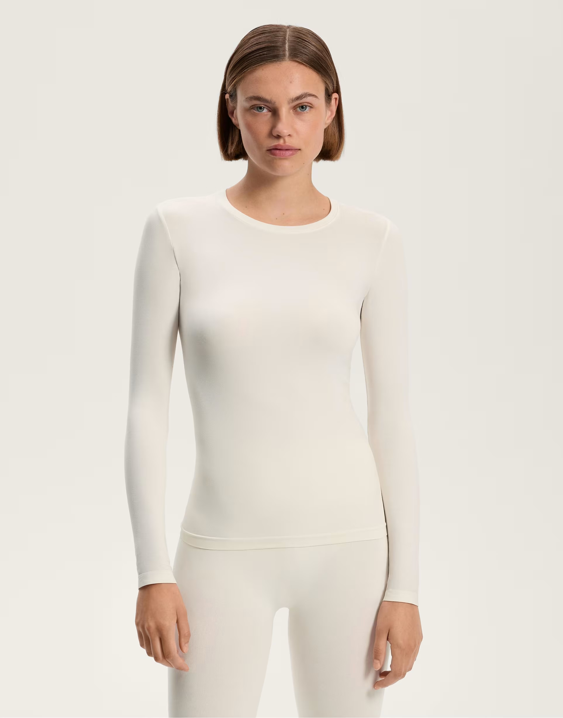 OYSHO Seamless base layers t-shirt in pale ecru | ASOS (Global)