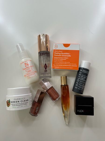 Minis, stocking stuffers, beauty favorites, skincare, Sephora, Sephora skincare, beauty products, skincare must haves, travel size, makeup favorites, Makeup must haves 

#LTKbeauty #LTKtravel #LTKCyberweek