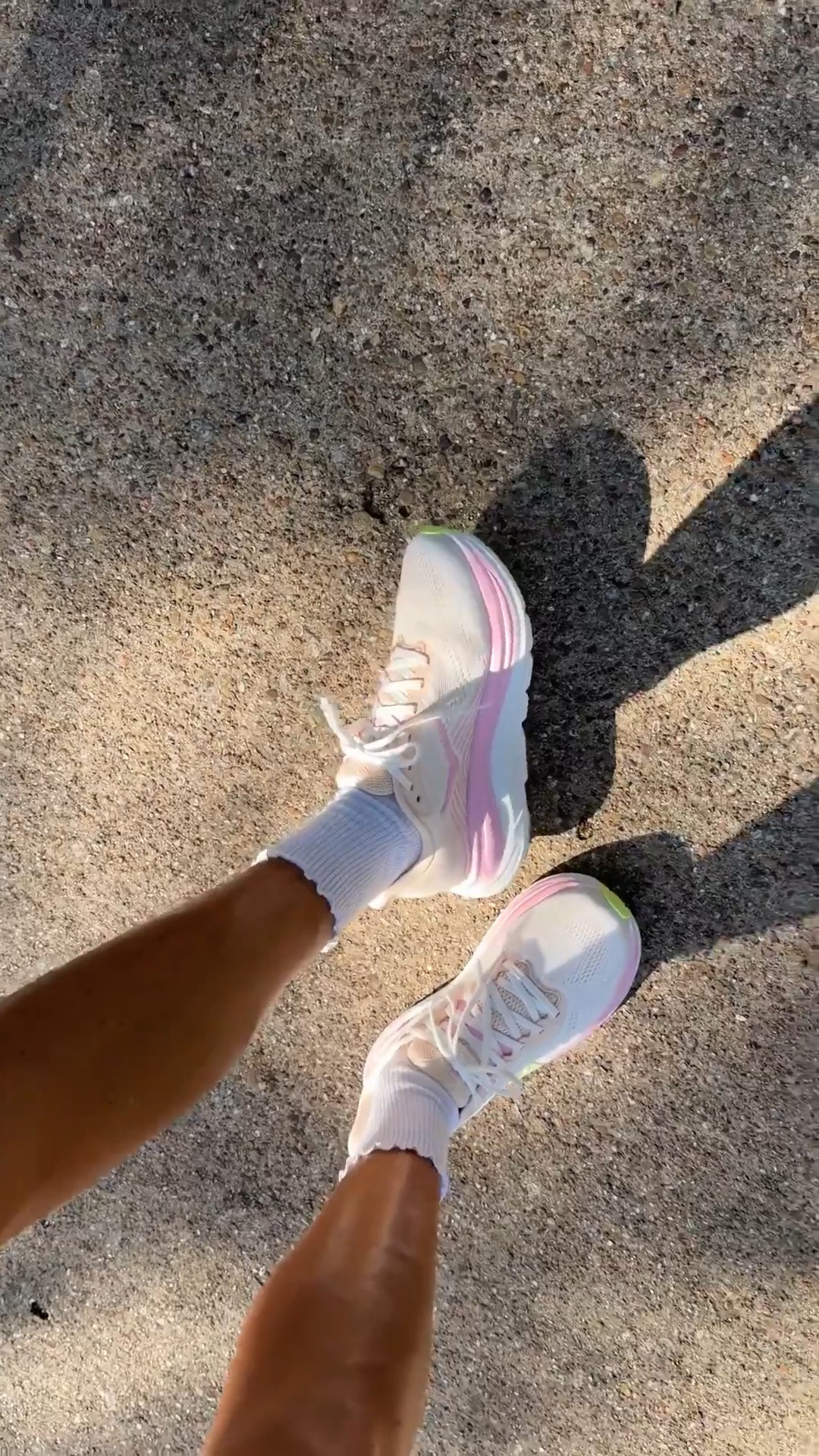 The cute + comfy shoes I wear almost daily!! 💕