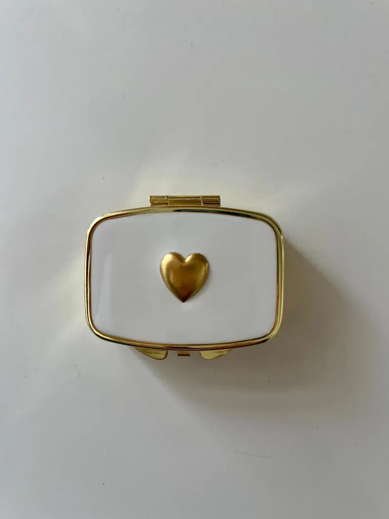 White Glossy Resin Pill Box, Gold Heart medicine storage case | Etsy (Global)