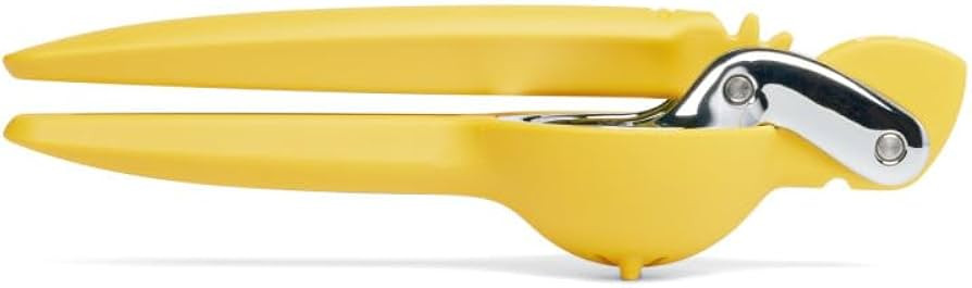 Chef'n FreshForce Citrus Juicer, 10.25 long, Yellow | Amazon (US)