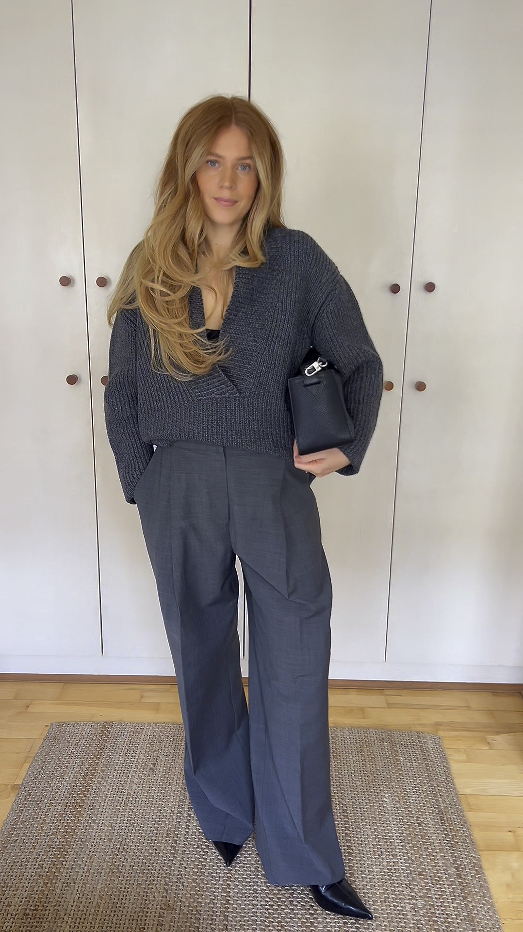 Christmas Eve eve outfit 

#LTKstyletip #LTKmodest #LTKpartywear