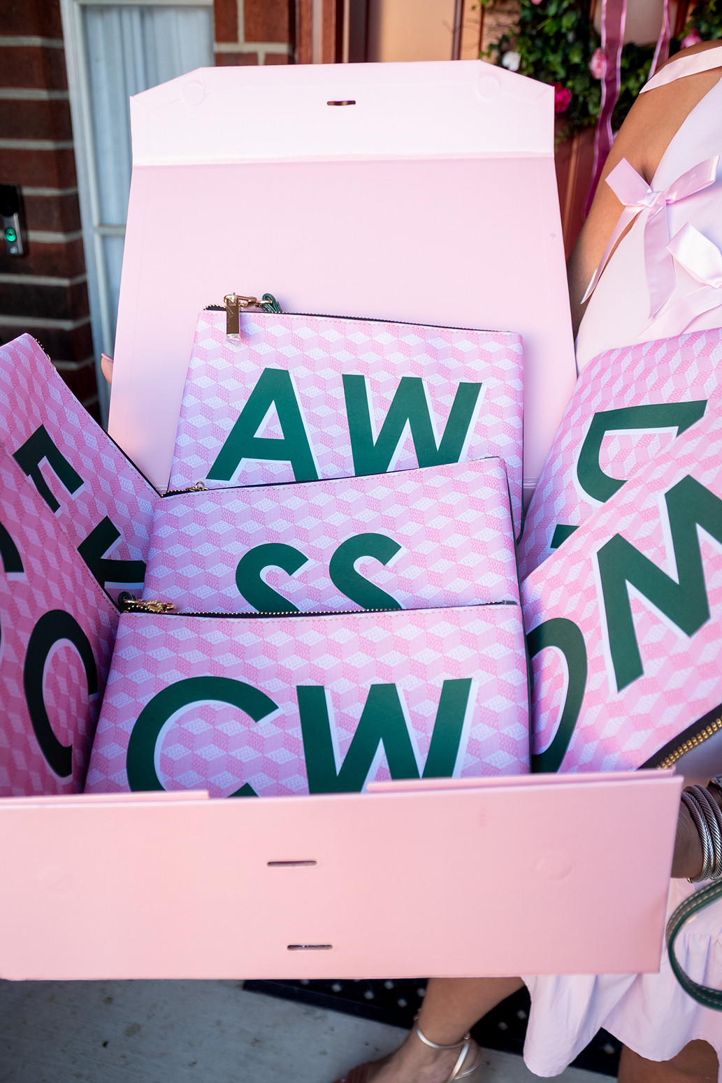 On Wednesdays we gift our favoritr girls pretty pink wristlets!!

#LTKWedding #LTKdayinmylife