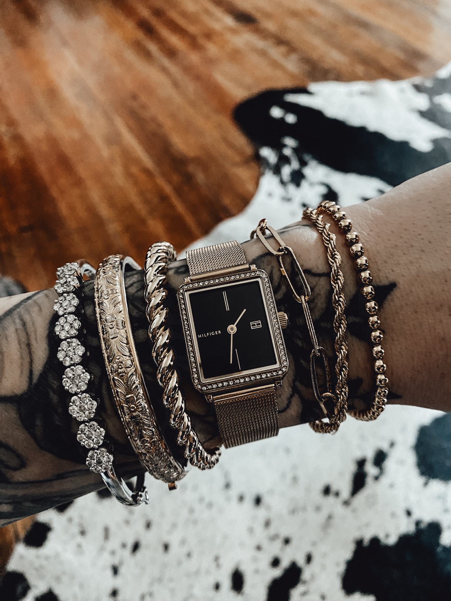 I love telling a story with my pieces. From jewelry to bags to shoes, accessories and clothing; almost every item in my wardrobe has a story  

#LTKStyleTip #LTKSaleAlert #LTKFindsUnder50