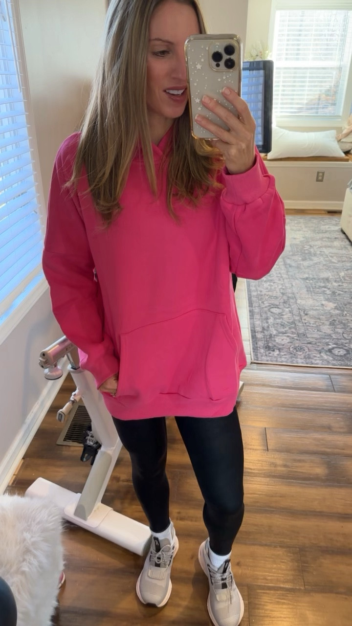 Amazon fashion , amazon sweatshirt , gym outfit 

#LTKSeasonal #LTKfitness #LTKstyletip