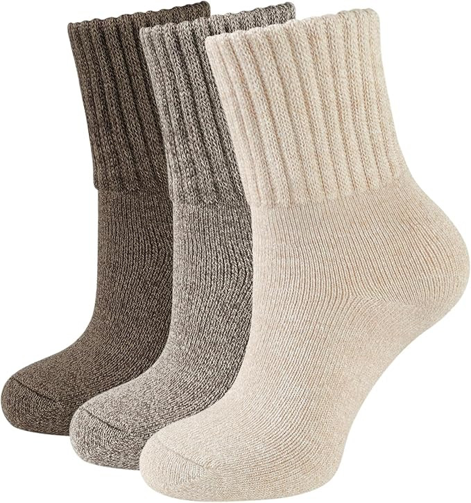 CLOSEMATE Womens Thick Full Cushioned Thermal Warm Boot Socks for Winter 3 Pairs | Amazon (US)