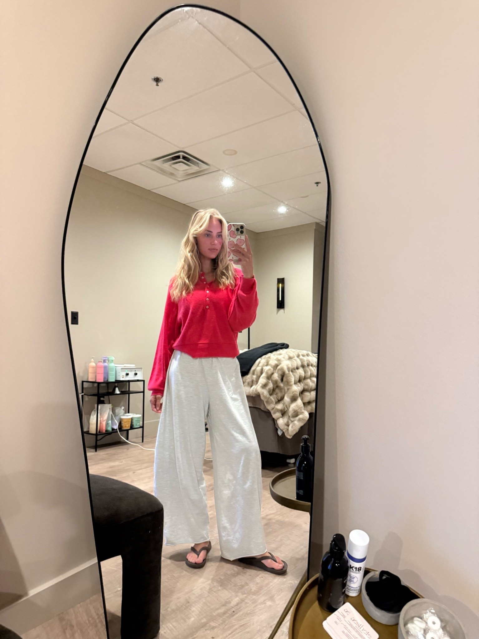 Outfit of the day!! Running errands.
I wear a medium in both!

#LTKgrwm #LTKdayinmylife #LTKootd