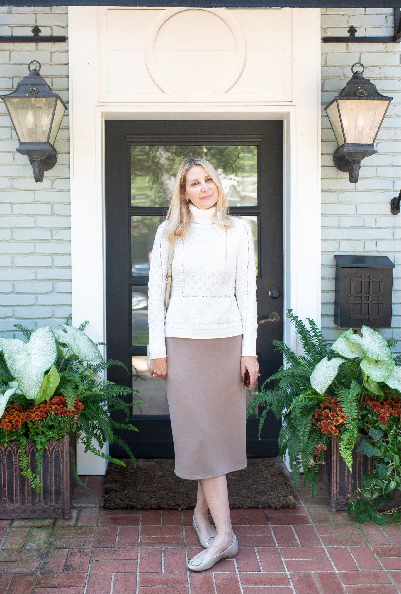 Walmart outfit. Cream sweater. Pencil skirt. #Ad #WalmartFashion @Walmart @WalmartFashion 

#LTKSeasonal #LTKfindsunder50 #LTKshoecrush