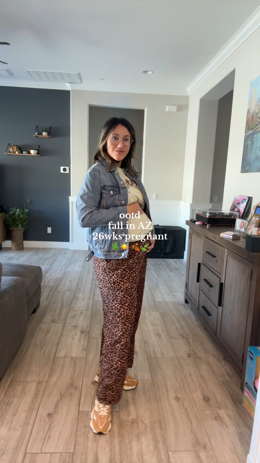 Pregnant outfit idea! Comfort is key!

#LTKHoliday #LTKBump #LTKSeasonal