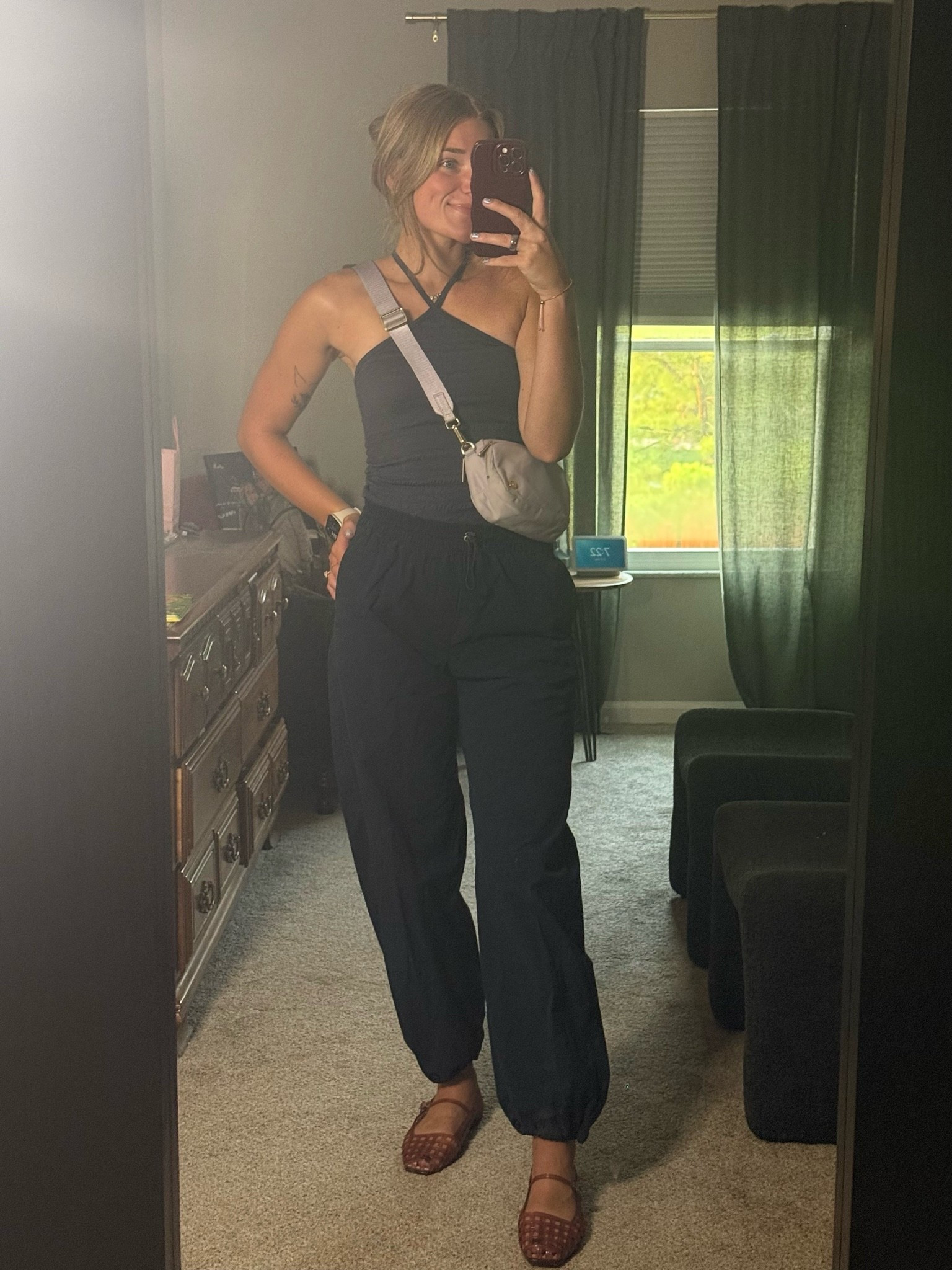my go to outfit ✨ chic, comfy, mom fit ✨
i’m obsessed with the jelly sandals paired with the parachute pant. 
lululemon lavender bag still in stock!

#LTKdayinmylife #LTKootd #LTKmomlife