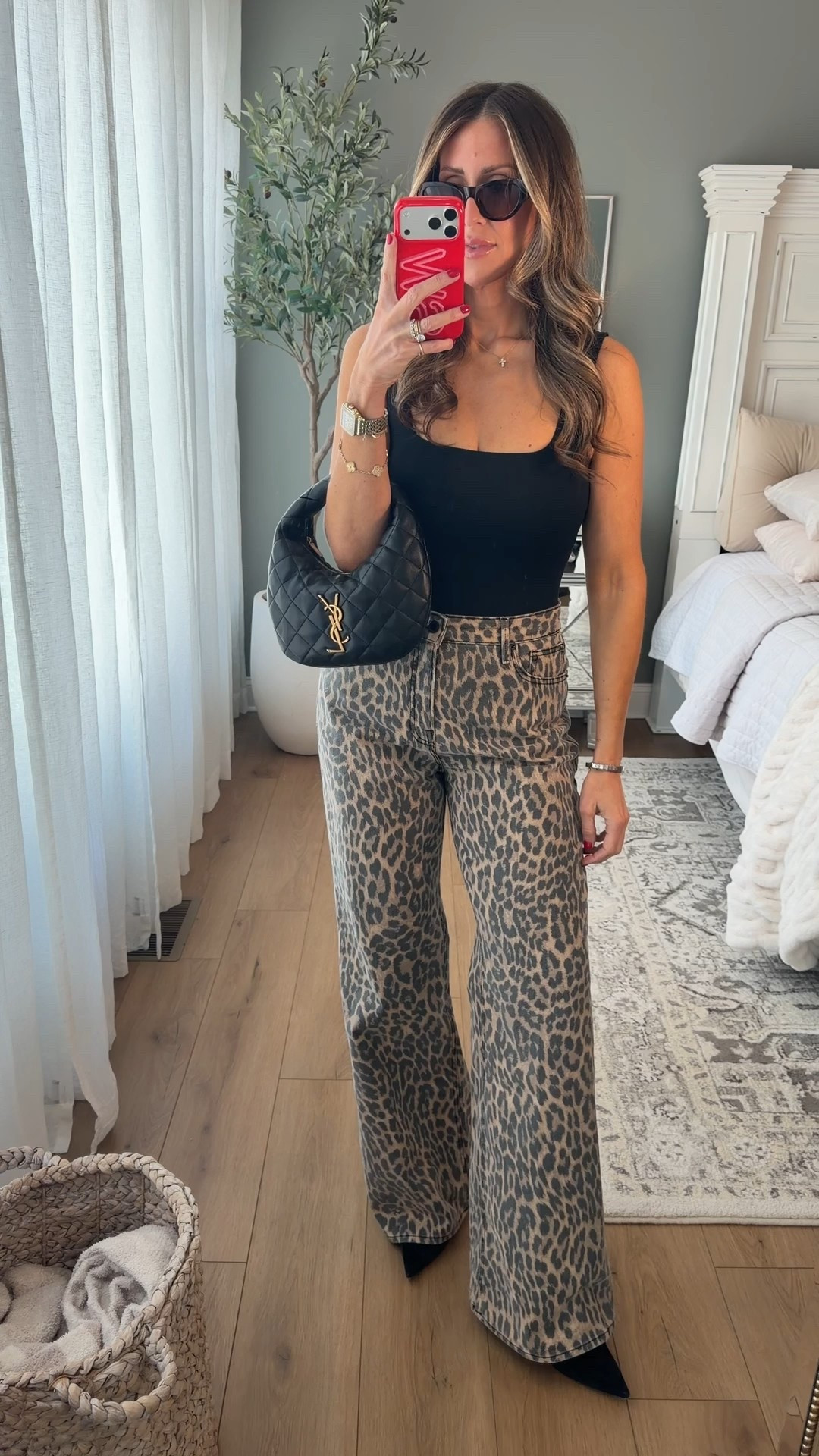 Date night denim size down 

#LTKOver40 #LTKValentine #LTKMidsize