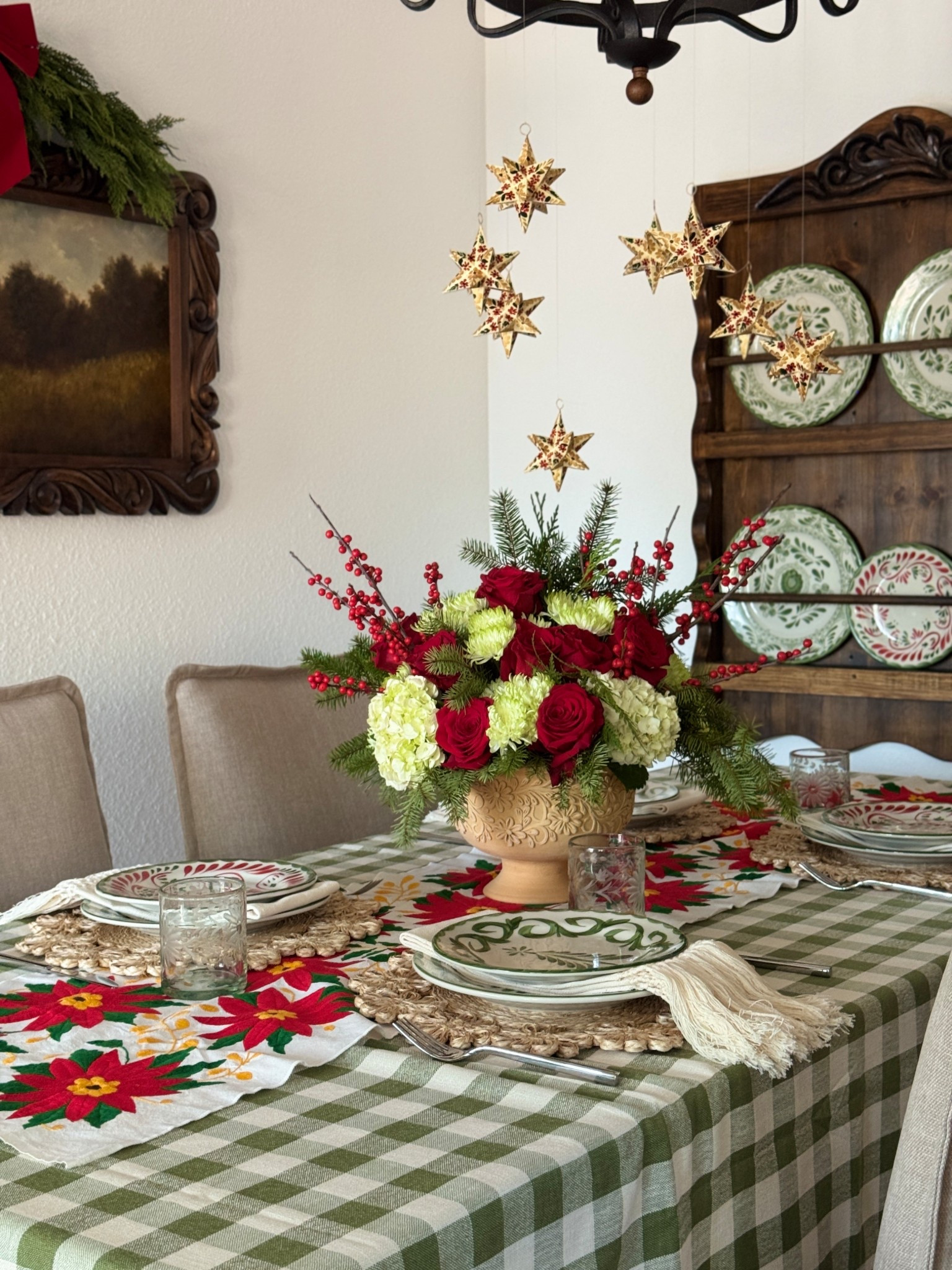Christmas tablescape! 

#LTKHome #LTKSeasonal #LTKHoliday