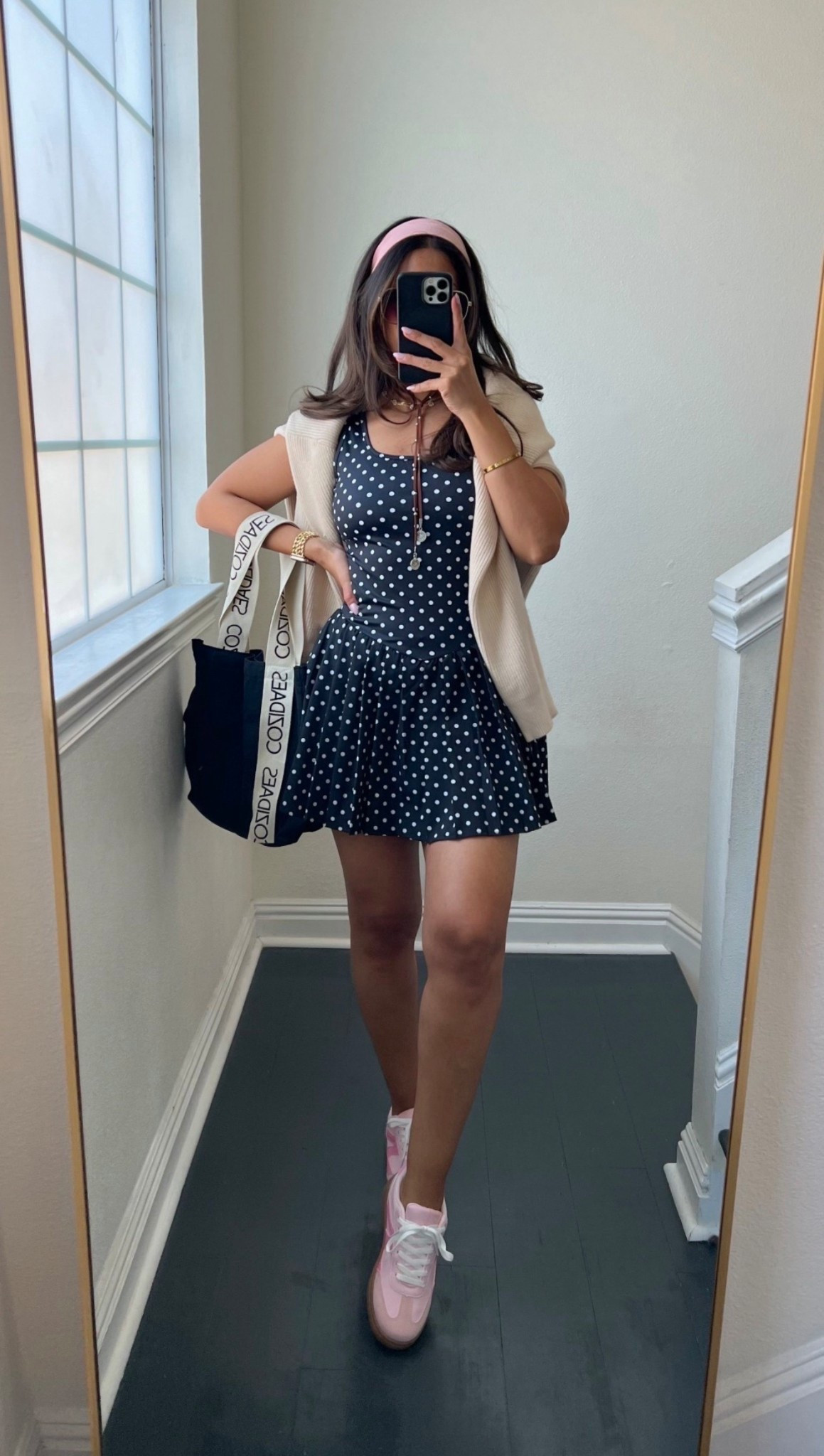 Give me anything polka dot for spring! Love this tennis dress! 



#LTKActive #LTKMidsize #LTKootd