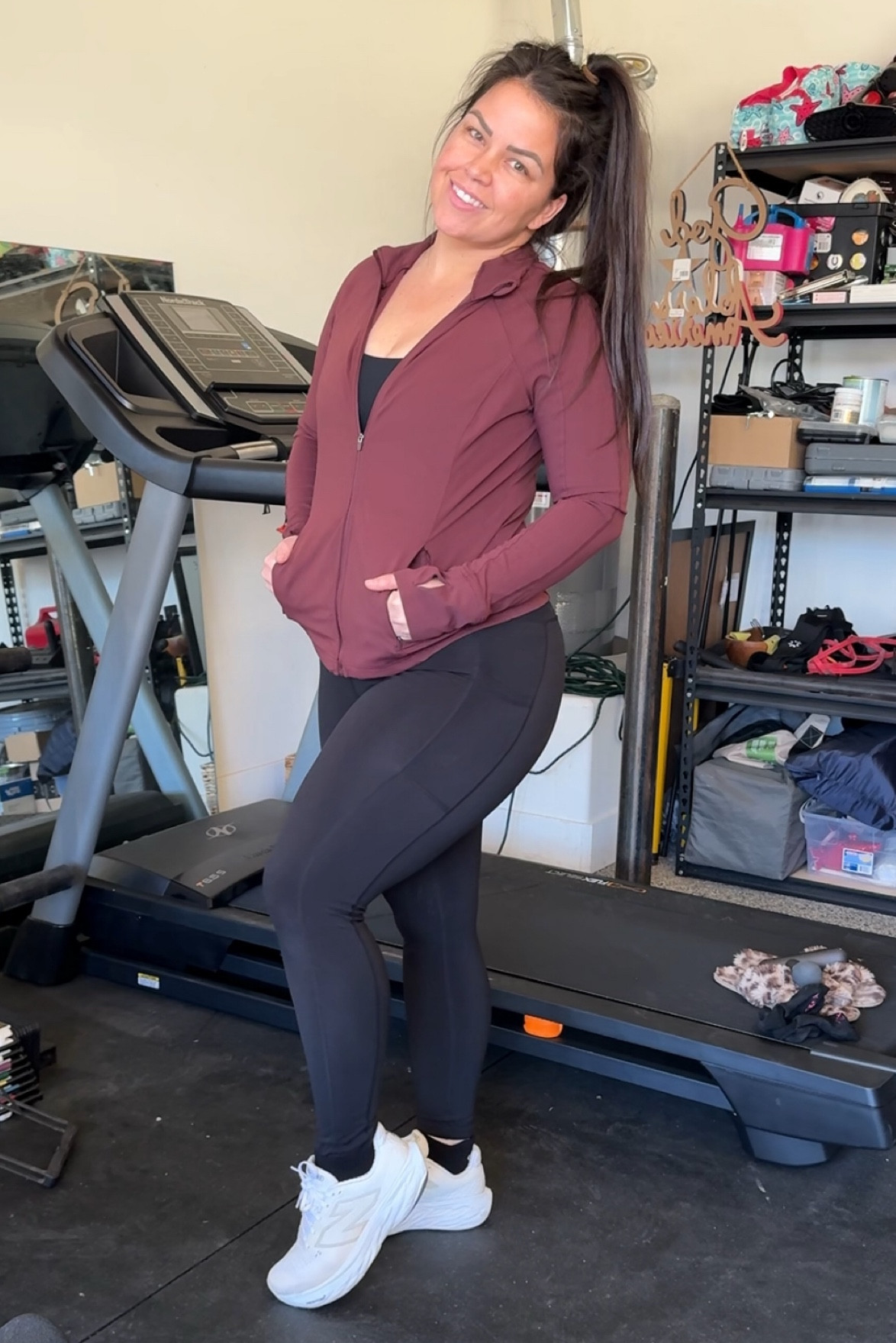 ootd 🖤 Activewear 

#LTKMidsize #LTKActive #LTKFitness