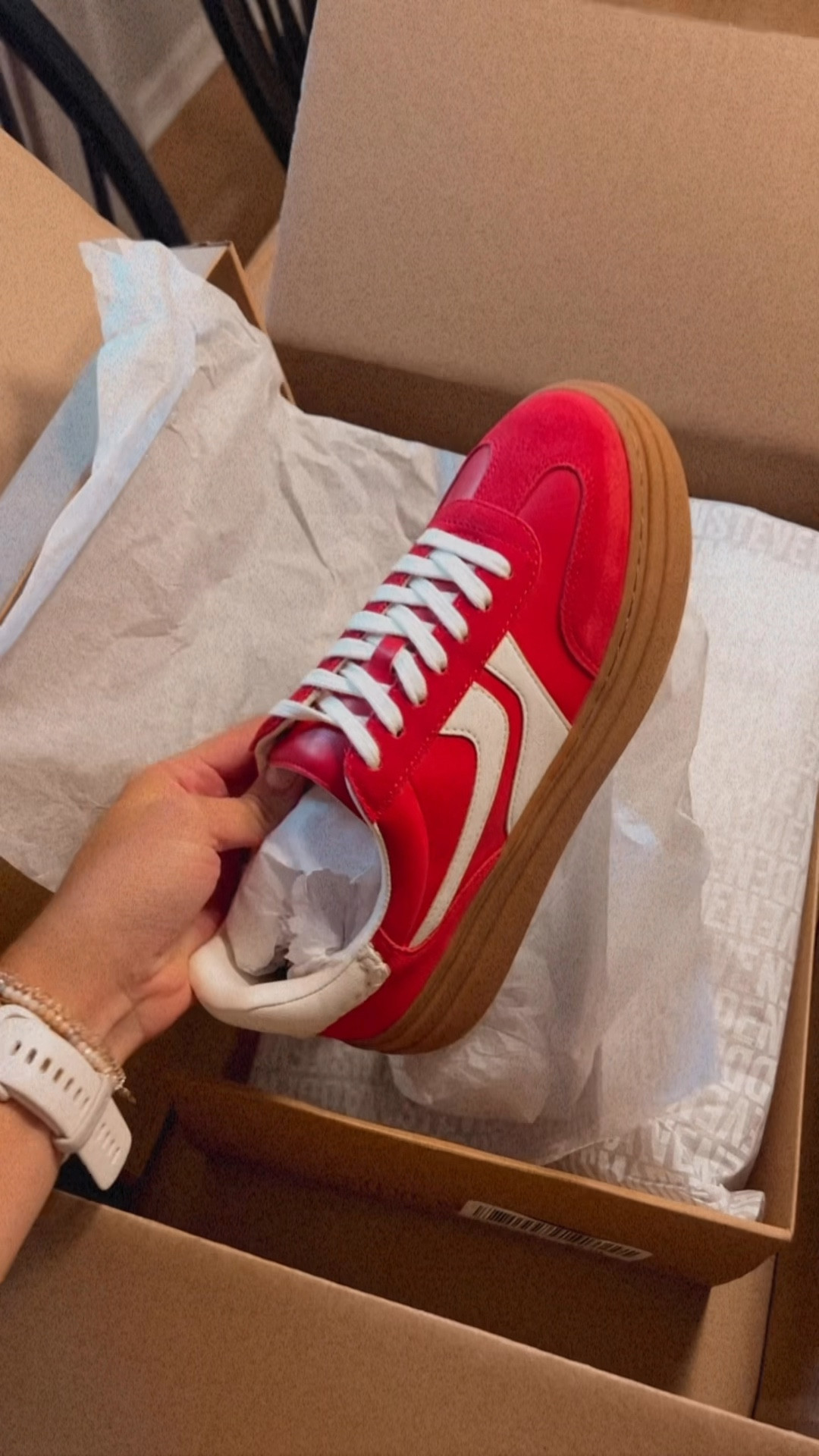 My pop of red for the season!! Works for all seasons!!