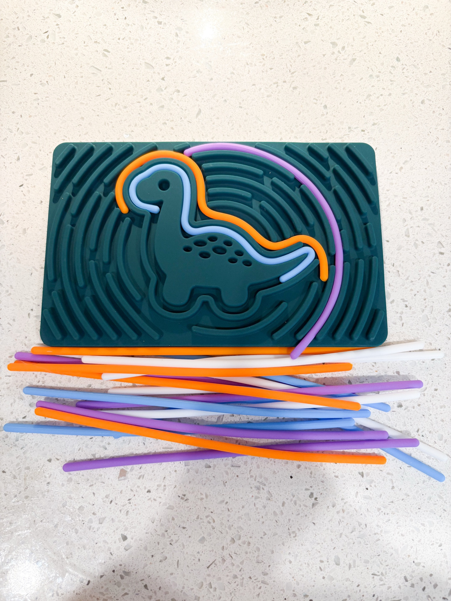 Have a kiddo with sensory disorder? This is the perfect thing to keep them busy and work on fine motor skills 🩷

#LTKKids