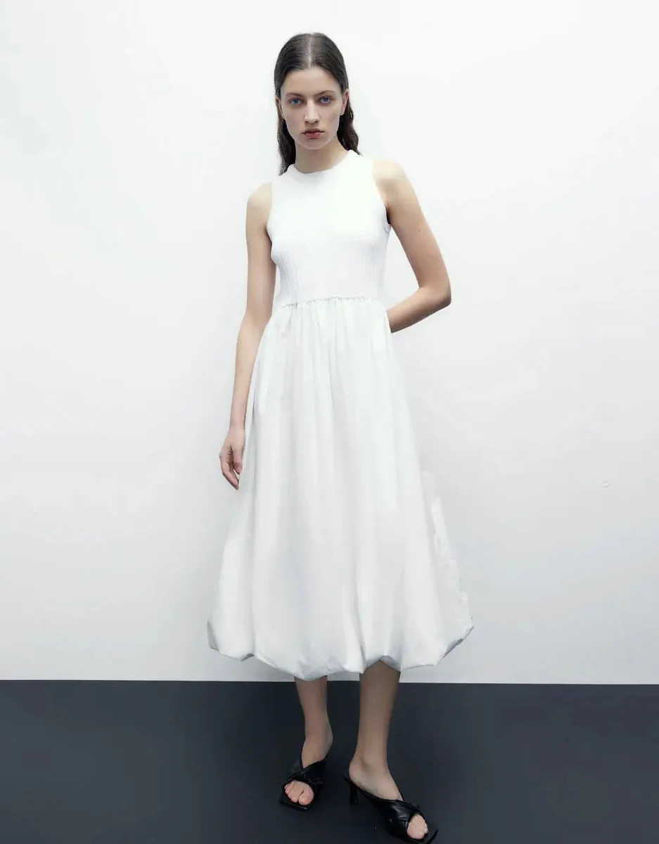 Sleeveless Crew Neck Knitted Dress | Urban Revivo