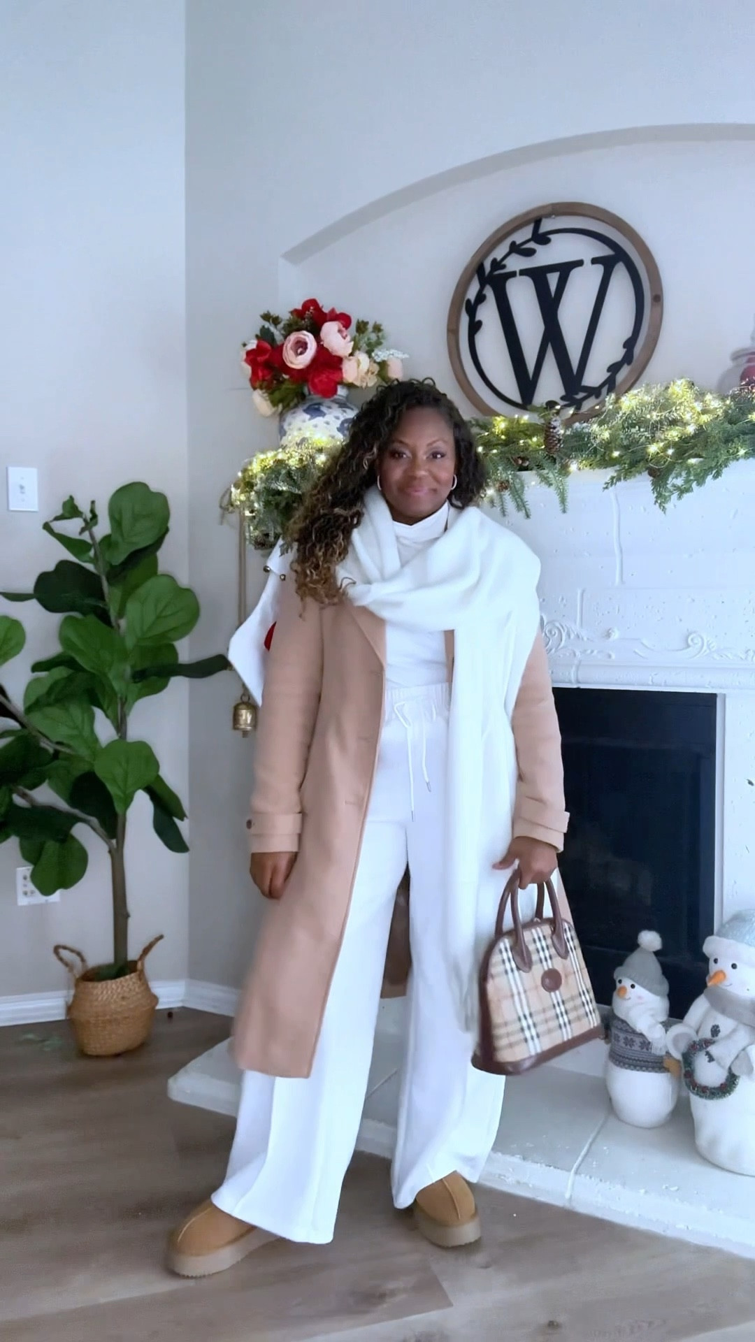 Fall to winter outfit idea

Anybody else still love white in the winter?✨🤍☃️

#LTKootd #LTKHoliday