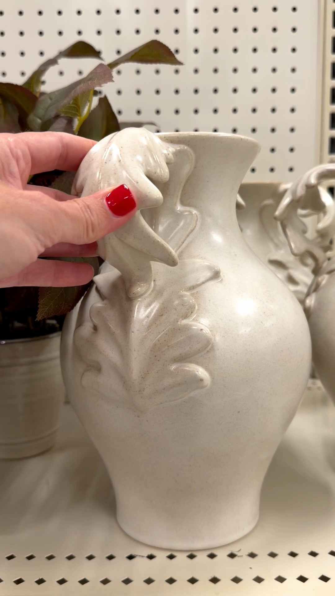 These pieces look so high-end!!! The leaf detail is absolutely gorgeous! #target #targetambassador

#LTKHome