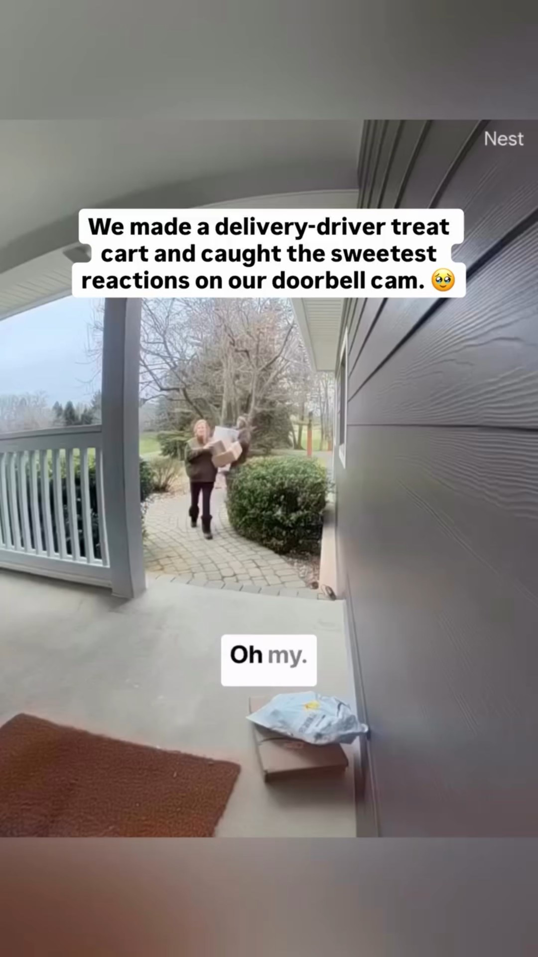 We made the sweetest little delivery-driver treat cart and waited to see if anyone noticed…and OH MY HEART 😭❤️

The reactions made their whole day.
Holiday magic doesn’t have to be big… sometimes it’s a $30 snack cart and two excited little boys.