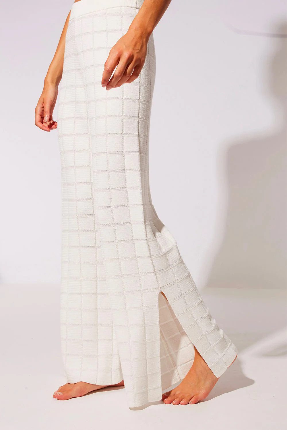 The Logan Pant in Marshmallow | Solid & Striped