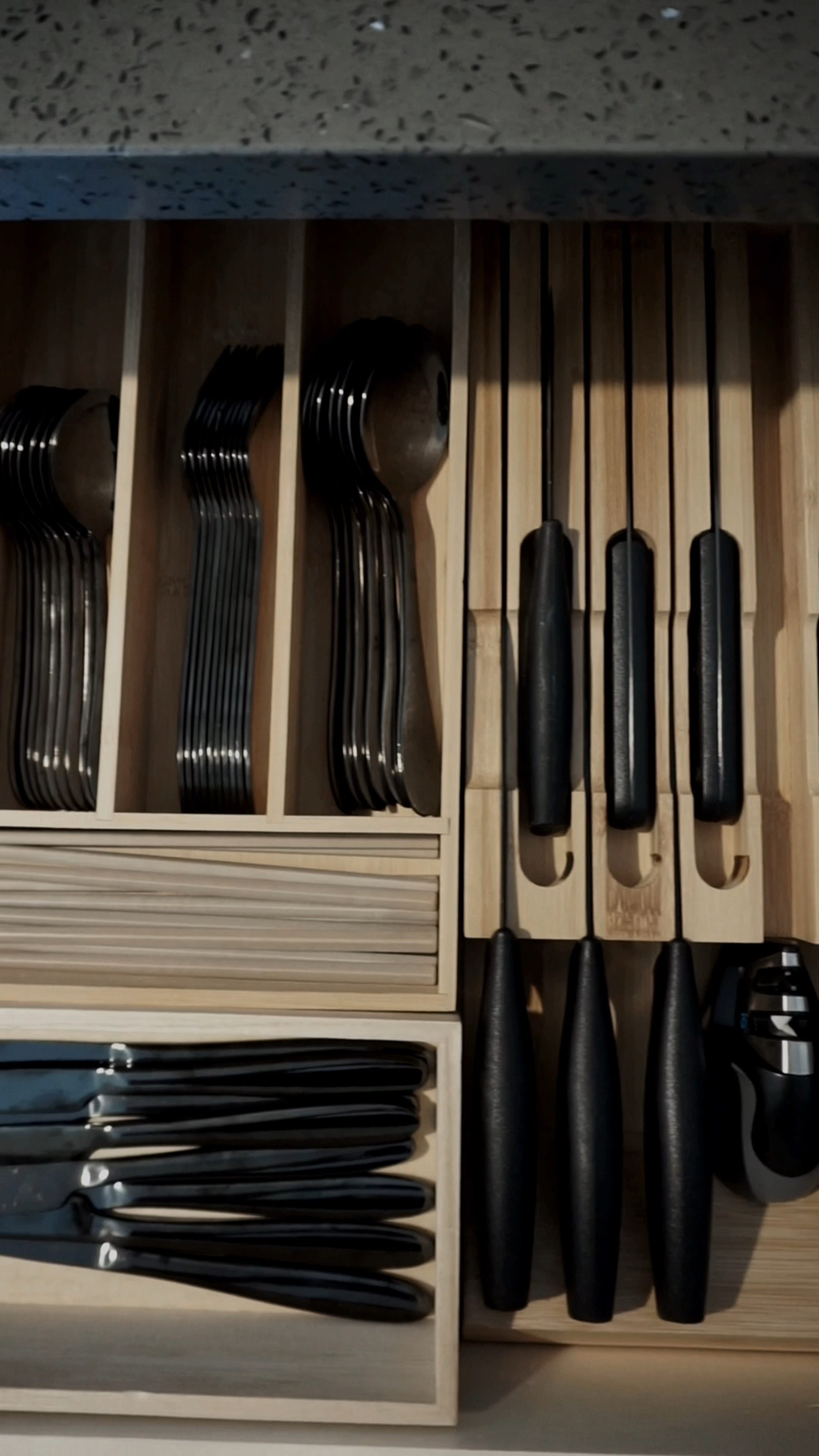 Kitchen Drawer Organization.
#kitcheninspo #home #organization

#LTKhome #LTKfindsunder50 #LTKfindsunder100