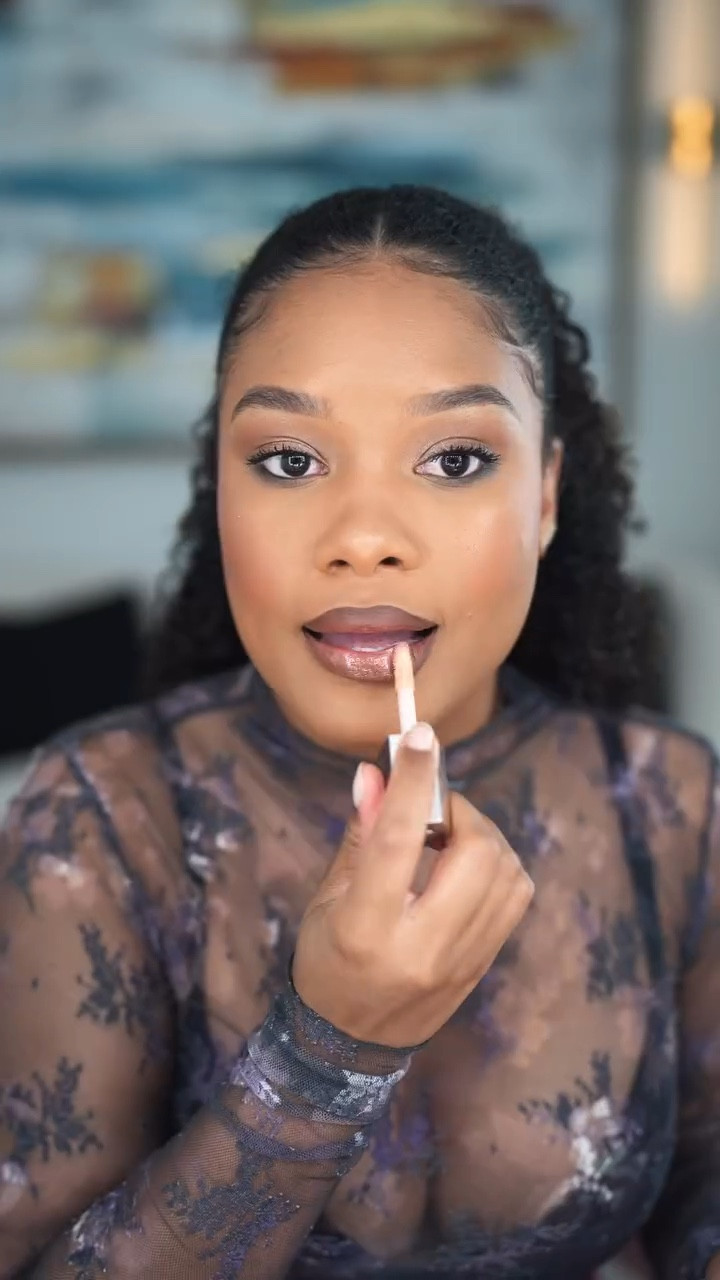 when you didn’t have friday plans but friday had plans for you 😂 spontaneous nights really are my favorite! thank you @camillerosenaturals for turning a cancelled concert into a full on #hotcurlsummer weekend 😛🩷 to be continued lol

and btw that foam was EVERYTHING for refreshing my hair! can’t wait to try it with a wash n go next. it’s 🔗 on my LTK

#girlsnightout #grwm #getreadywithme #naturalhairstyles #washandgo

#LTKVideo #LTKBeauty #LTKStyleTip