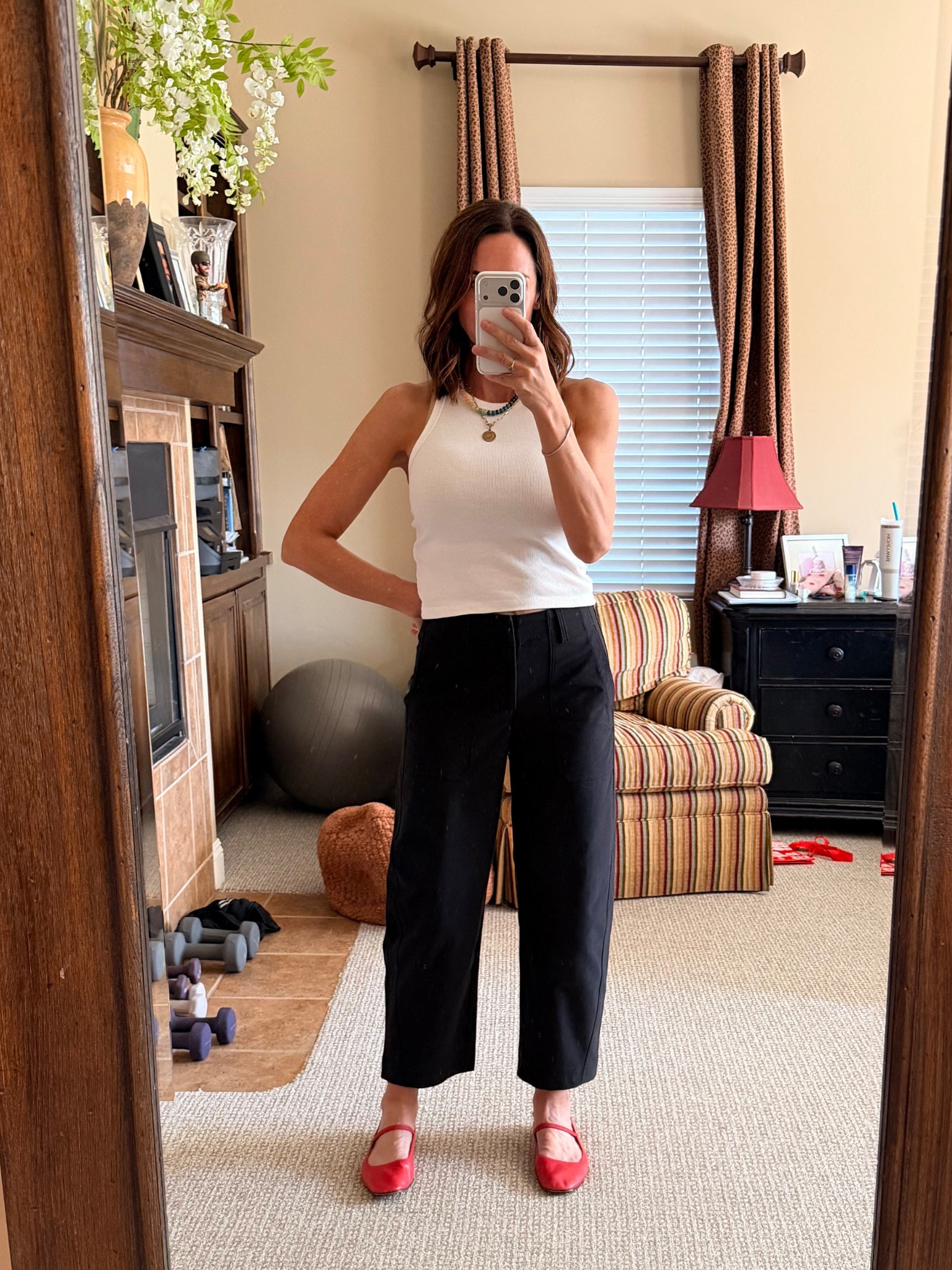 I’m loving these barrel pants.  Stretchy, lightweight, comfortable!  True to size.  

#LTKOver40 #LTKootd #LTKActive