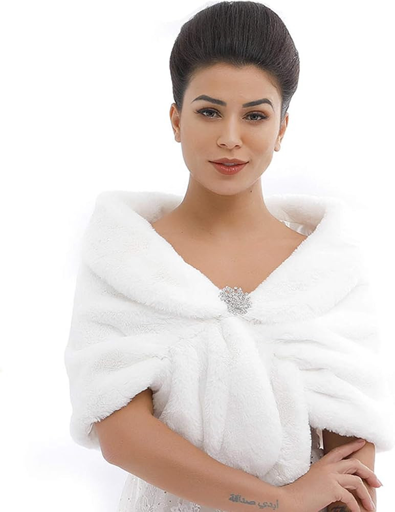 Aukmla Women's Wedding Faux Fur Wraps and Shawls Bridal Fur Stoles Scarf with Rhinestones Brooch ... | Amazon (US)