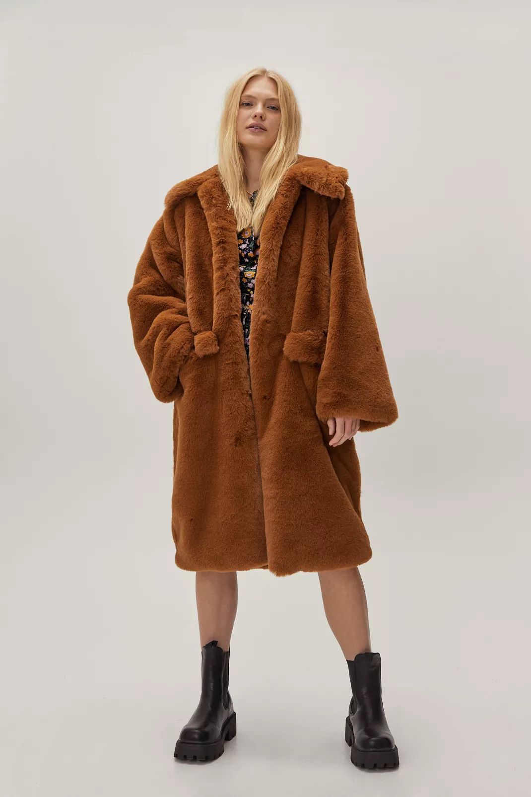 Collared Longline Faux Fur Coat | Nasty Gal (US)