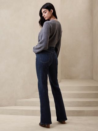 The Relaxed Flare Jean | Banana Republic (US)
