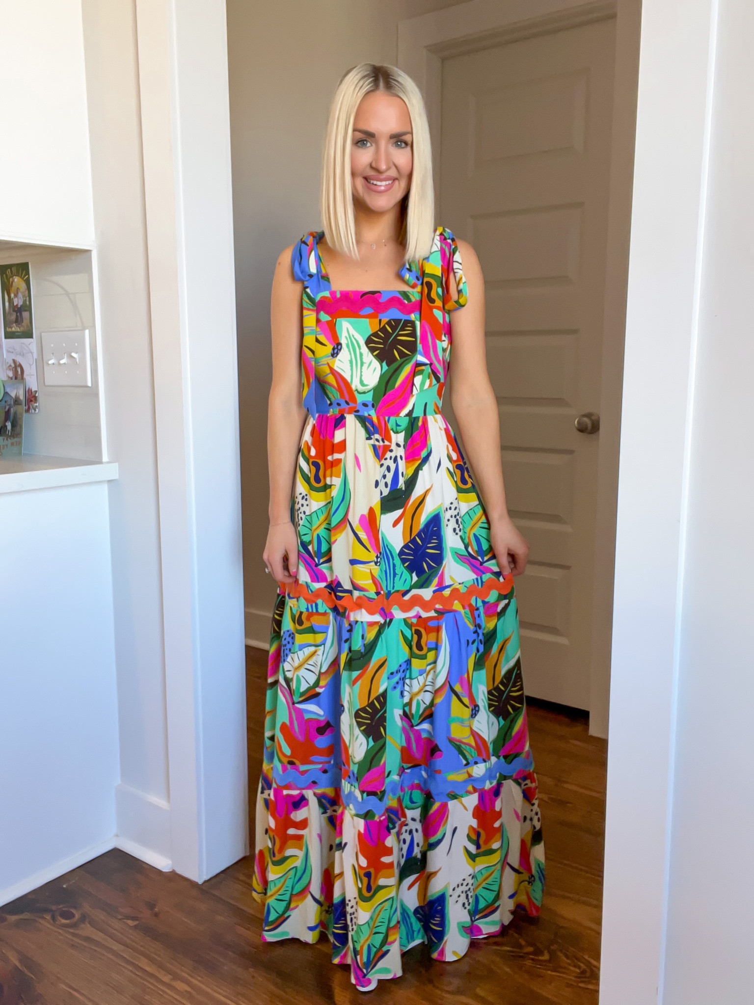 Resort wear / vacation dress / tropical print dress / Hawaii style / summer fashion / spring break outfit
Size: XS 

#LTKFind #LTKtravel #LTKSeasonal