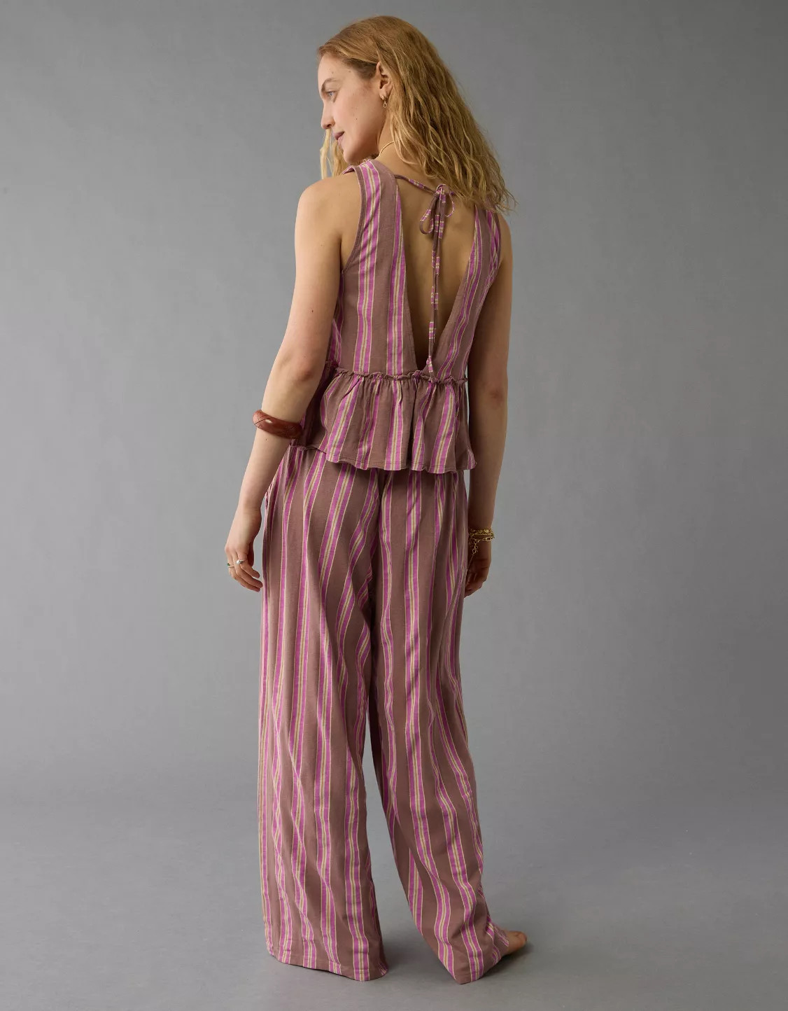 AE Sunchaser Knit V-Neck Swing Tank Top | American Eagle Outfitters (US & CA)