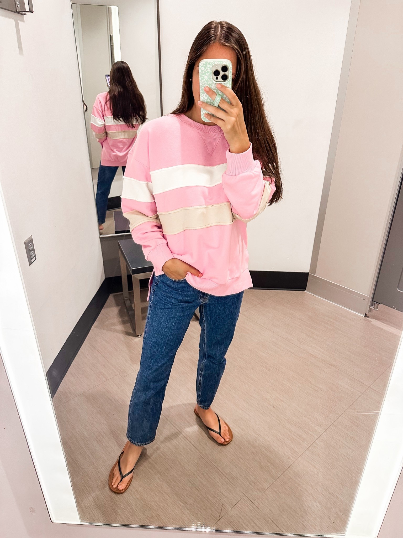 Such a cozy sweatshirt! Comes in other colors. Size XS target 

#LTKFindsUnder100 #LTKStyleTip #LTKFindsUnder50