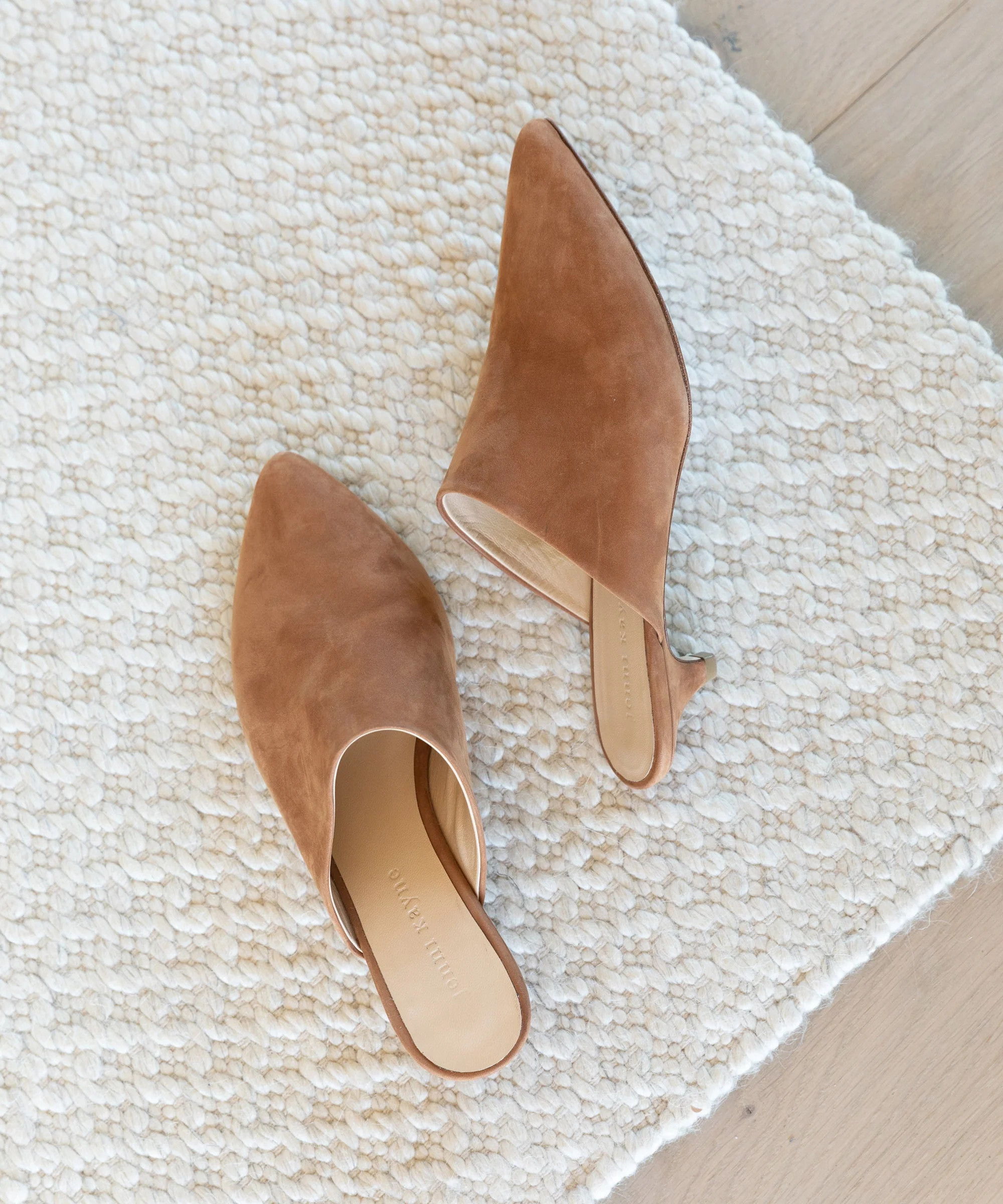Oiled Leather Kitten Heel Mule | Jenni Kayne